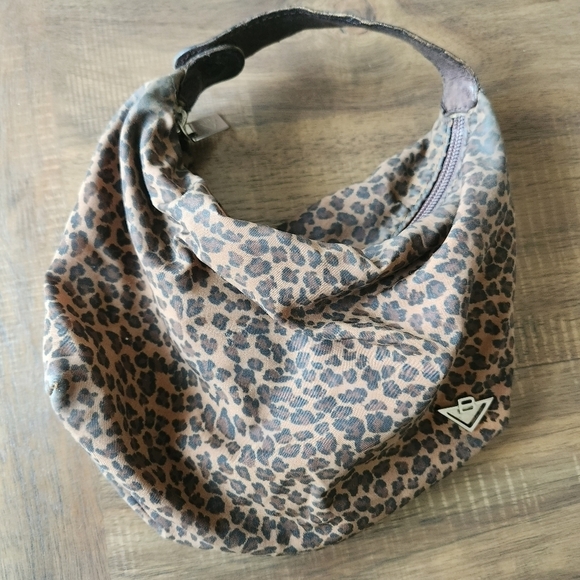 Bottega Veneta POUCH CLOTH MINI BAG - Picture 1 of 16